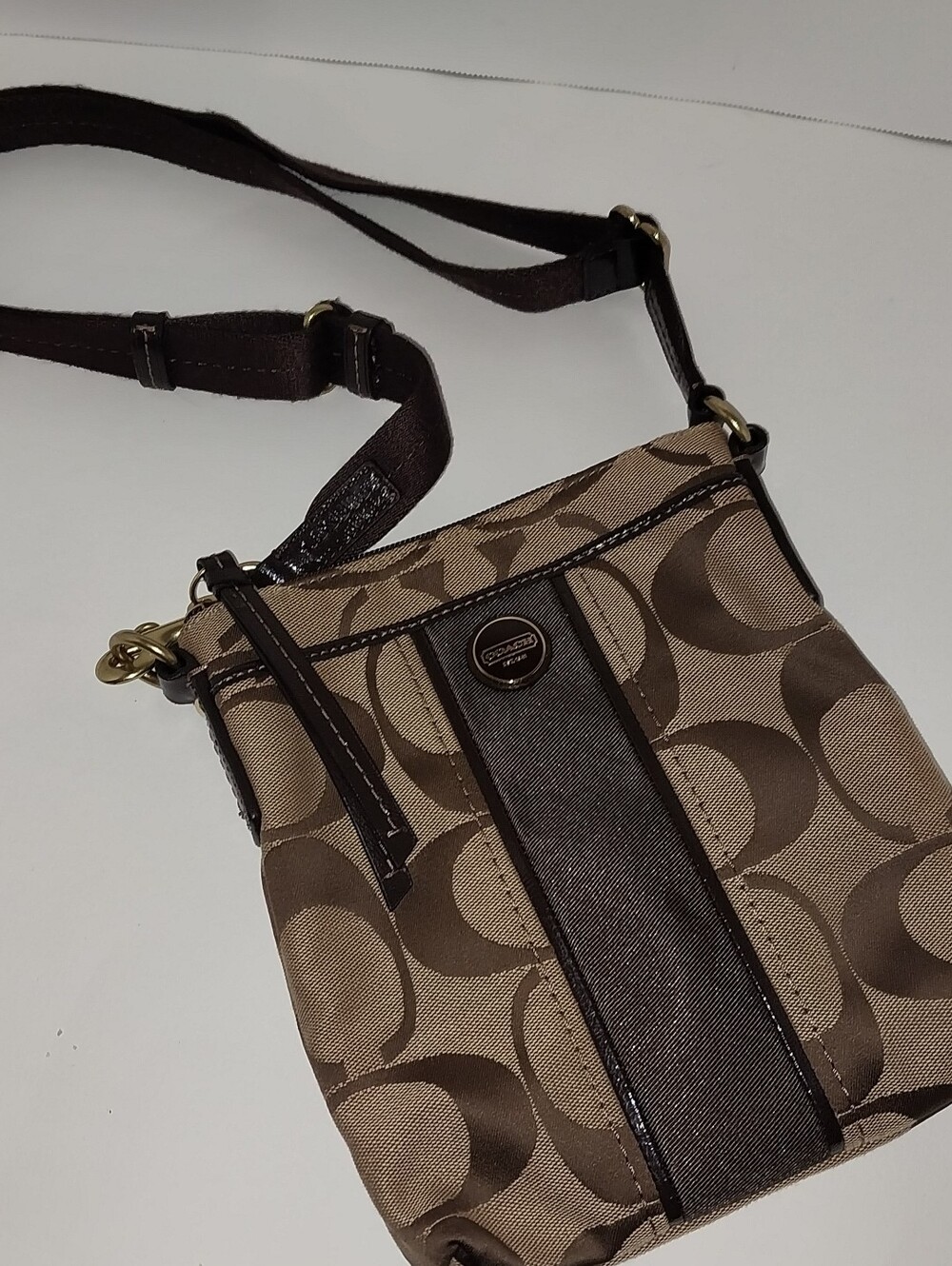 Coach Signature Stripe Swingpack Crossbody EUC